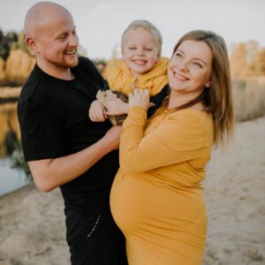 sesja ciążowa w plenerze