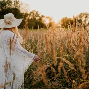 sesja ciążowa w stylu boho